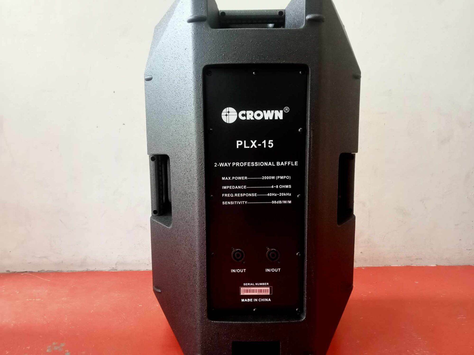 Crown PLX-15 Passive Speaker 1200 watts (1 unit only). 