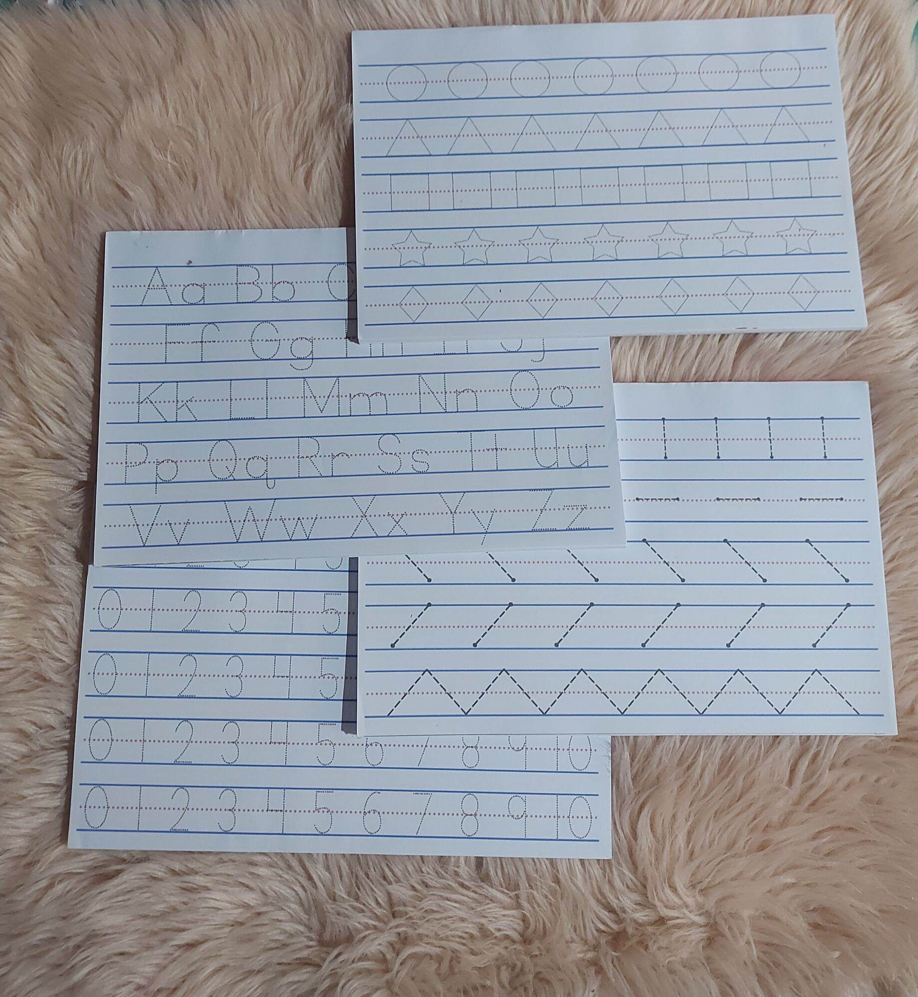 TRACING PAD (40 SHEETS) PAKI MESSAGE PO ANG NAME FOR NAME TRACING PAD