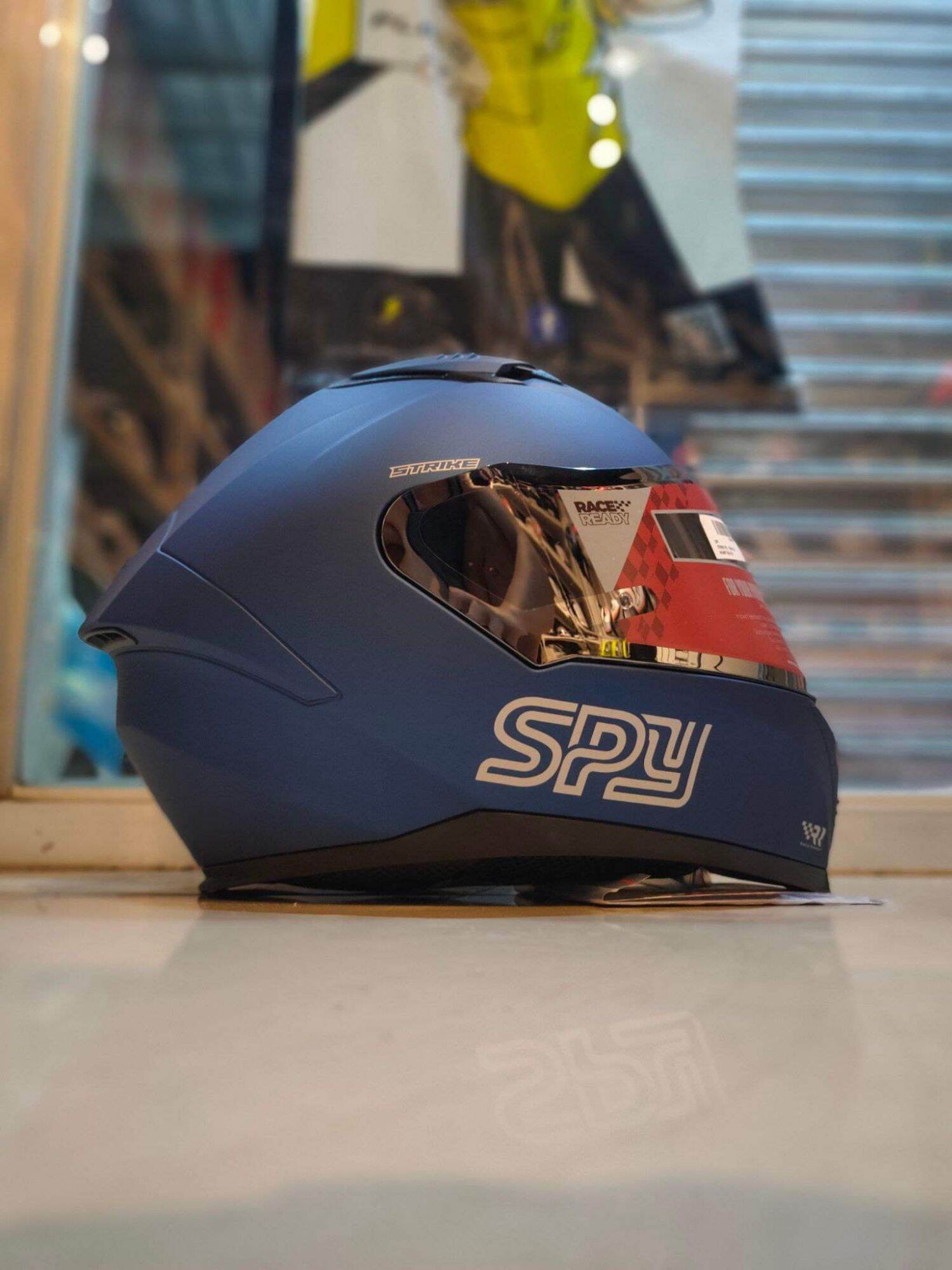 spyder-strike-fullface-helmet-dualvisor-with-free-clear-lens-and