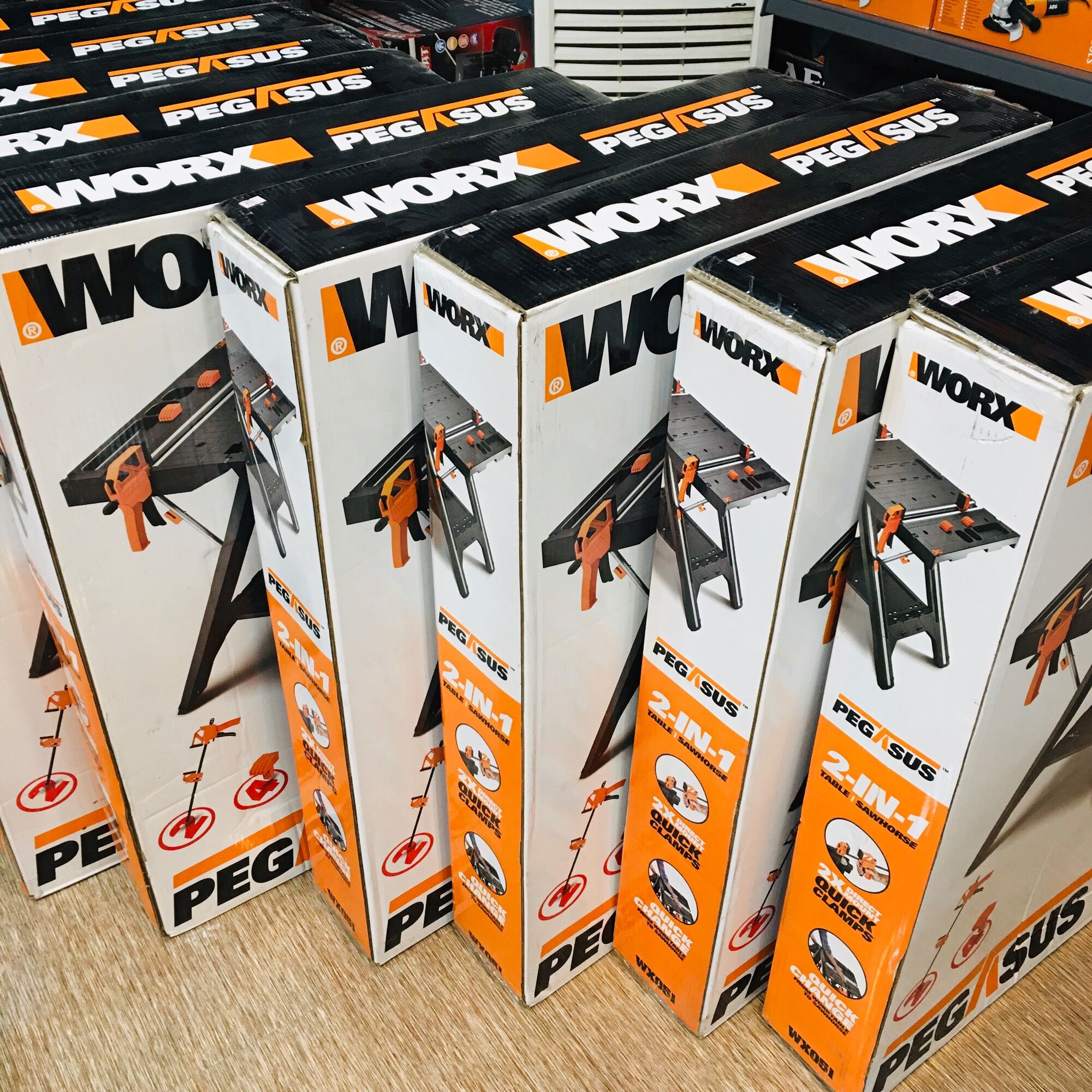 Worx pegasus 2in 1 table sawhorse WX051 