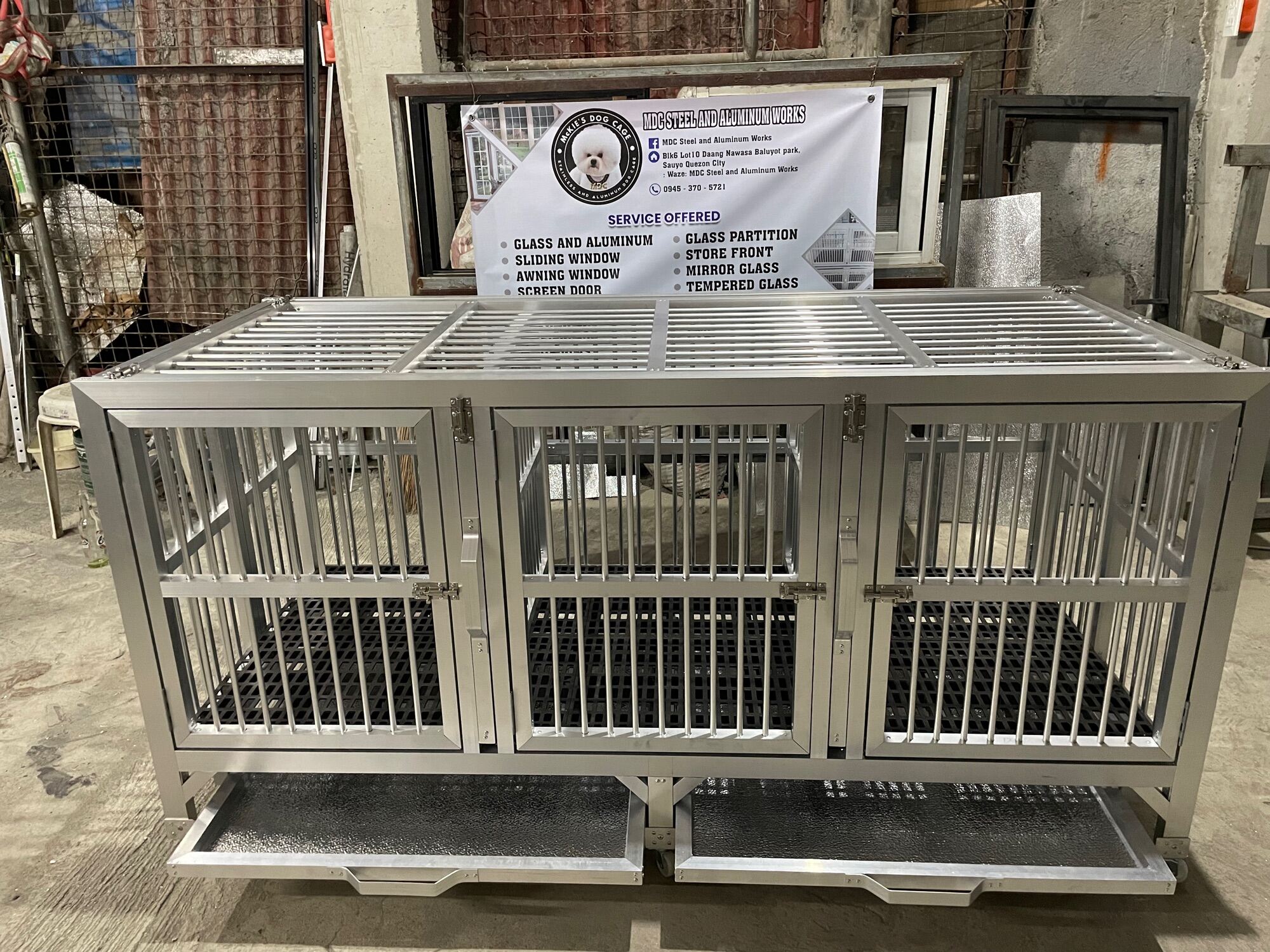 Aluminum dog hotsell cage for sale