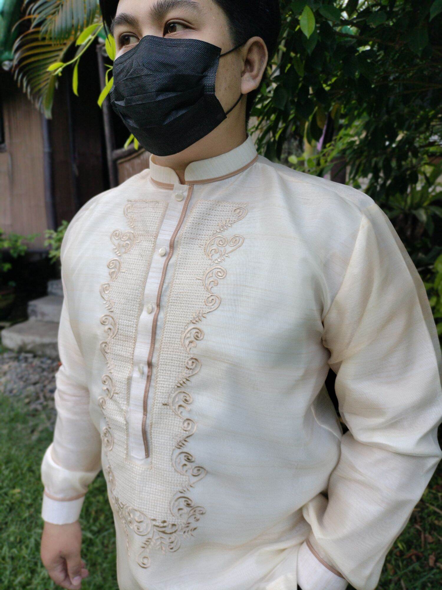 UZZO Modern Barong Tagalog for Men | Piña Organza random embroidery ...