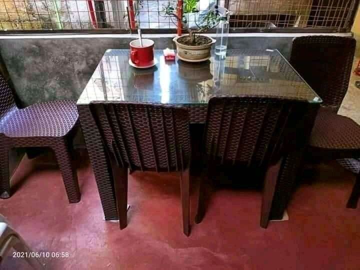1 Table & 4 chairs & Glass dining set (24x38) AROUND METRO MANILA