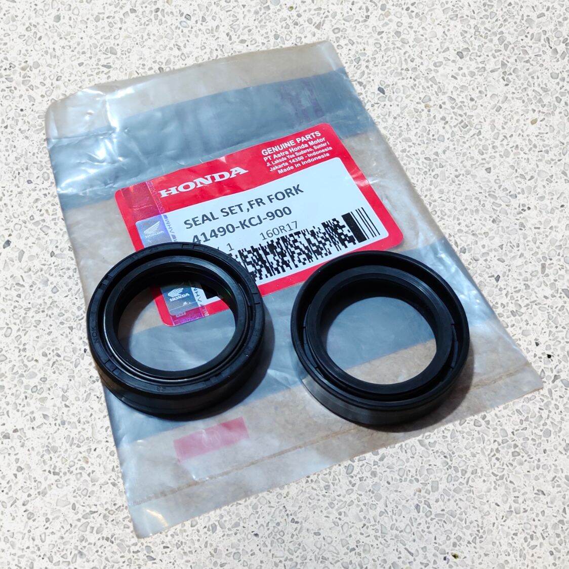 Genuine Front Fork Shock Oil Seal 2Pcs Honda Cb125,Tmx Supremo,Maton ...